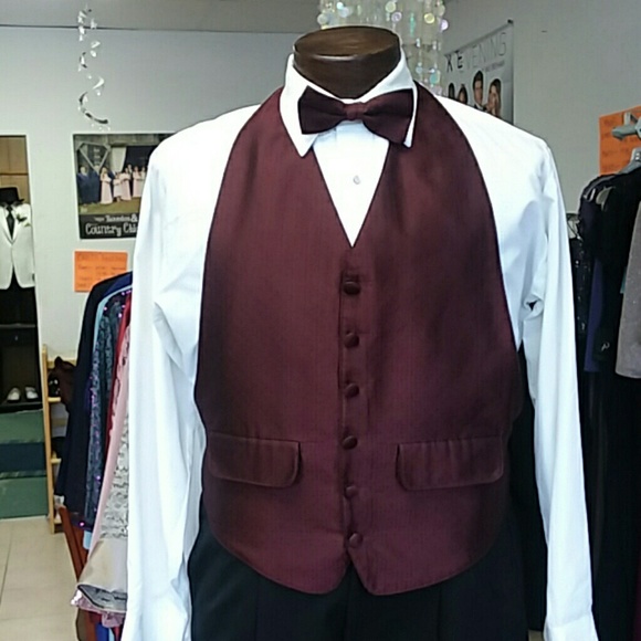 Burgundy Mens backless vest and tie set - Picture 2 of 4
